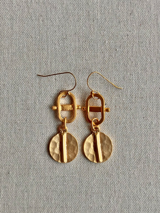 Matte gold earrings - long