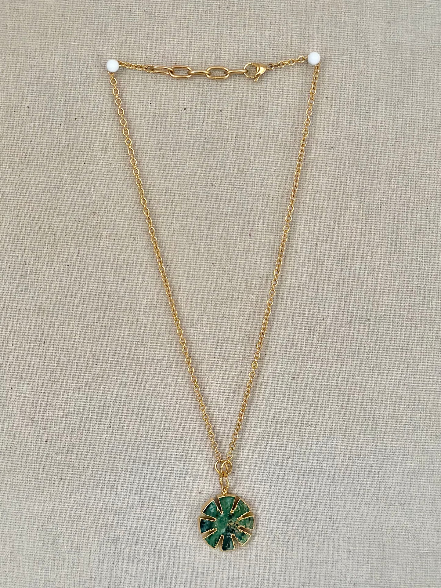 Kiwi necklace
